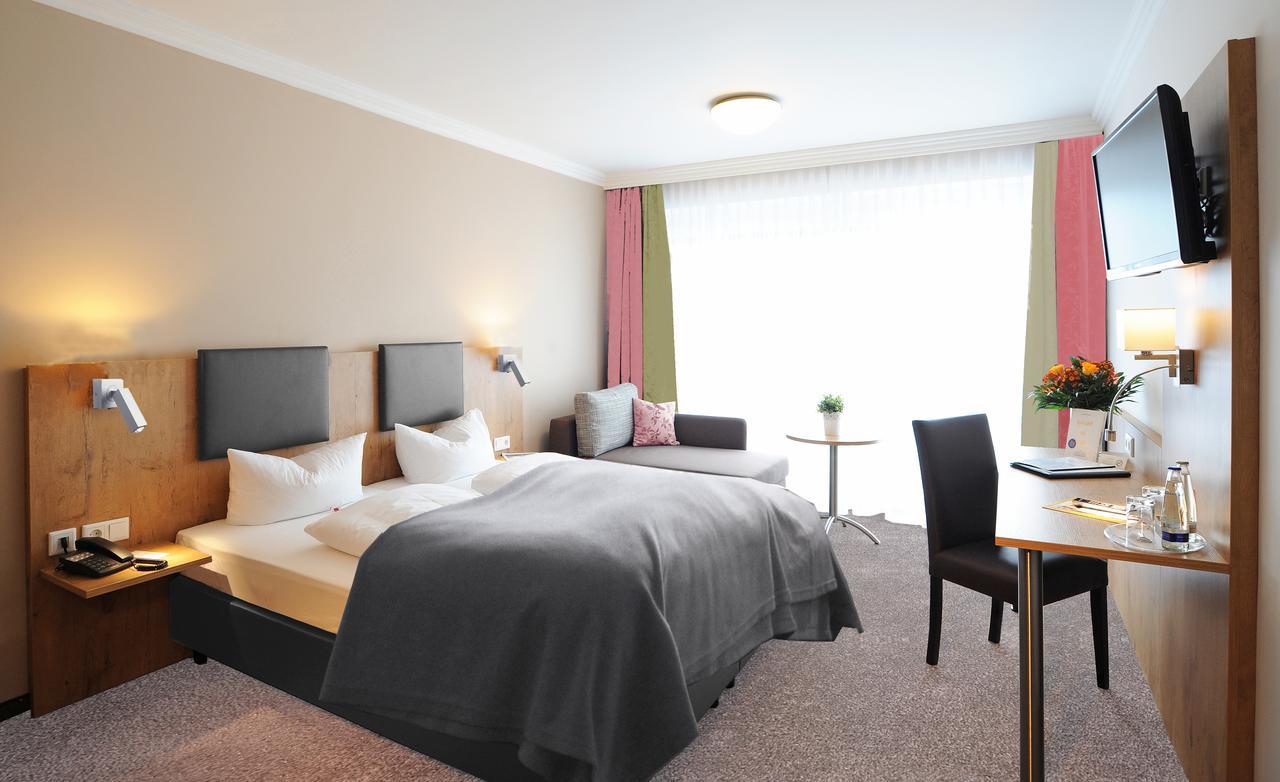 Boardinghouse Landshut Hotel Екстериор снимка